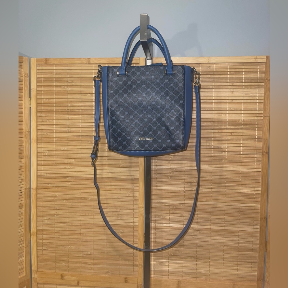 Steve Madden BKIA Navy Blue Shopper Tote Crossbody Purse bag